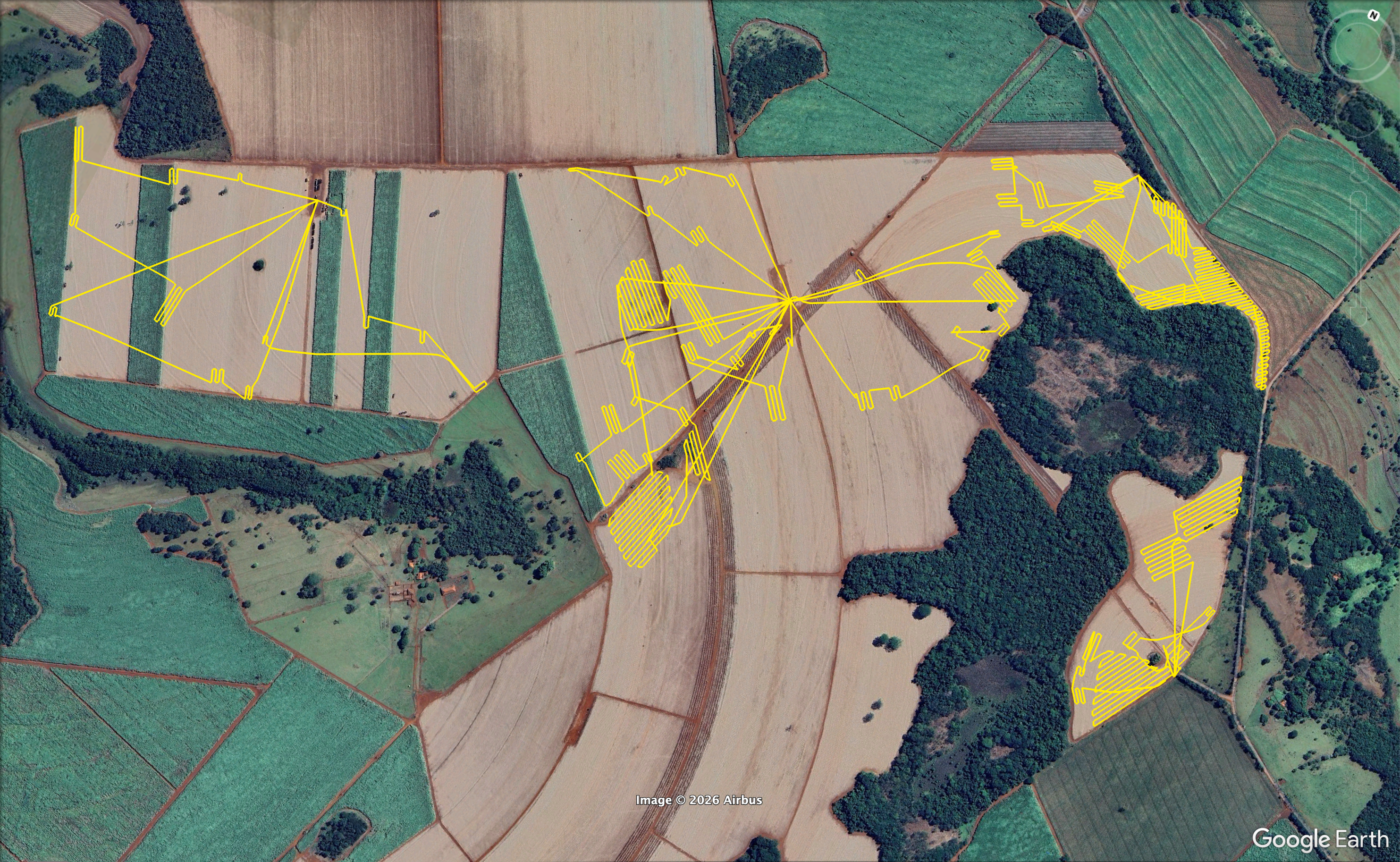 Pulverização localizada com drone em lavoura — aplicação de defensivos com drone agrícola
